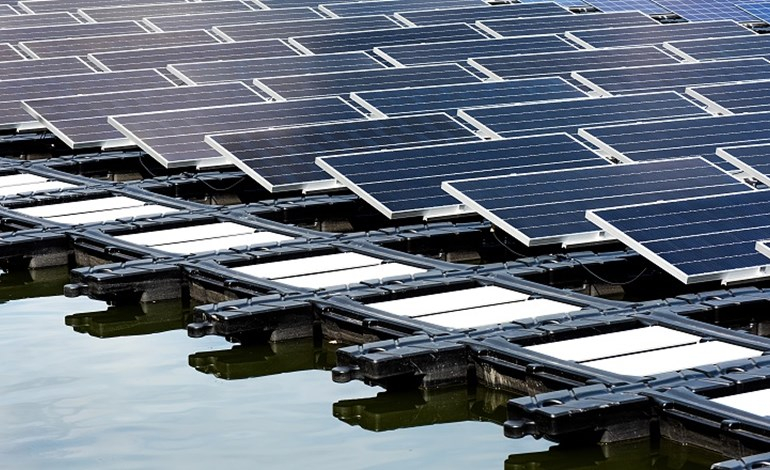Iberdrola Wins First French Floating Solar Project