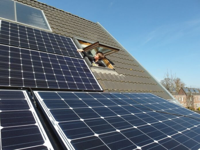 UMass Amherst Researchers Develop New Method To Estimate Solar Rooftop Potential
