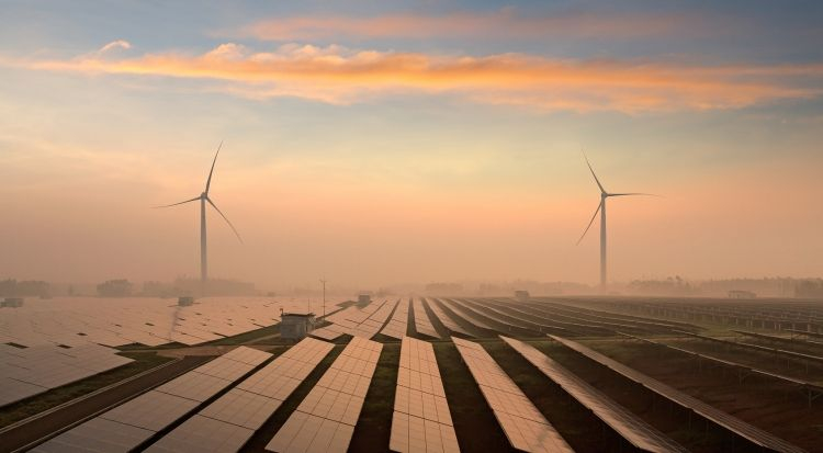 Limiting climate emergency will require ten-fold solar boom, DNV GL claims