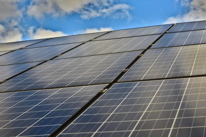 Statkraft buys 326 MW of solar projects in Ireland