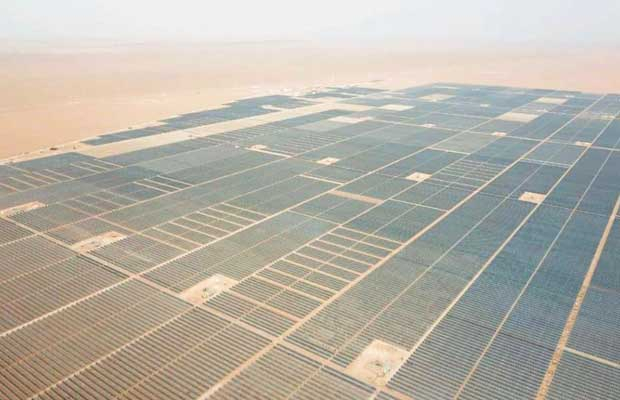 Saudi Arabia Lists 49 Pre-Qualified Bidders for 1.2 GW Solar Tender