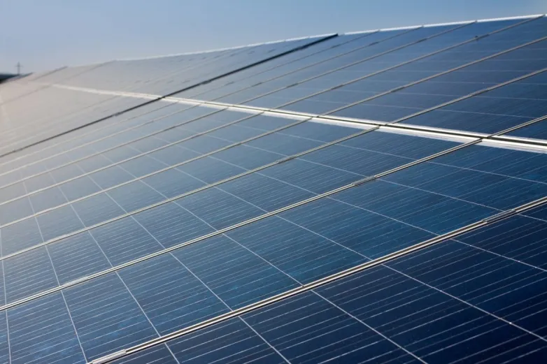 Power acquisition contract for 83 MW of Spanish solar