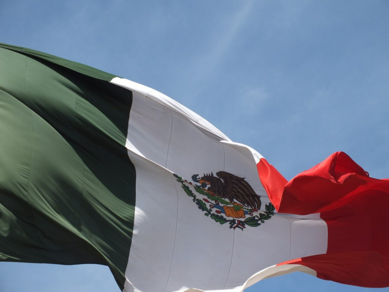 Mexico increases grid fee for eco-friendly projects wrapped up prior to energy reforms