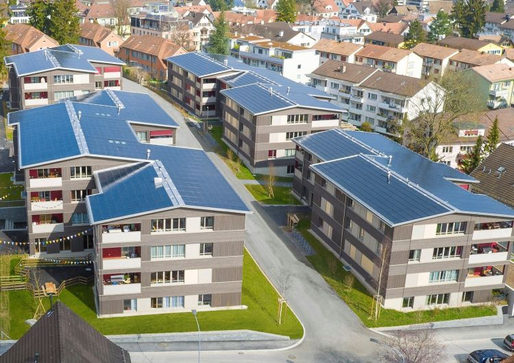Pan-European solar roof program recommended by European Parliament Committee