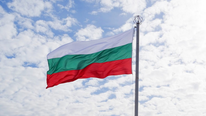 Bulgaria wants one more 2.6 GW of renewables by 2030-- and also coal