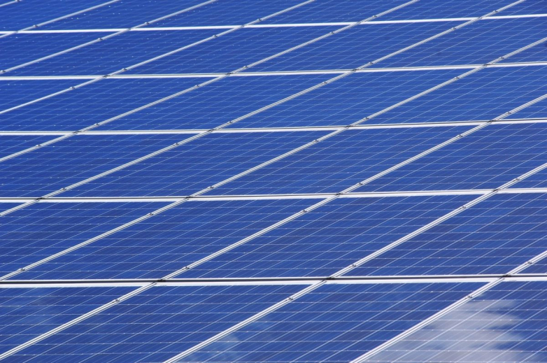 Hungarian utility wraps up very own 300 MW PV auction