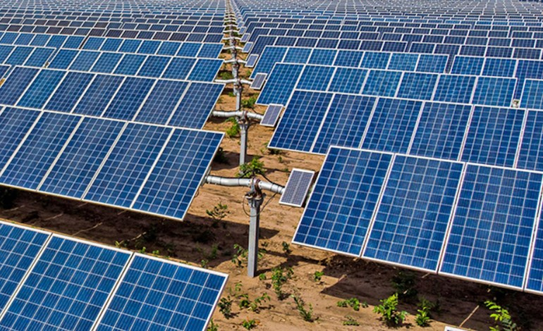 Latin American developer clinches 187MW PV cash money