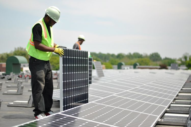 SunPower increases 2020 guidance as mount stockpile, gross margin soar