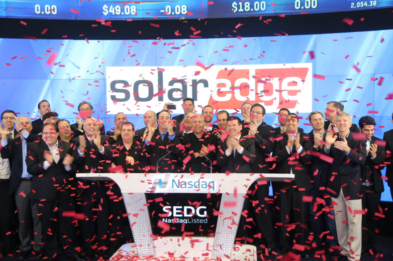 SolarEdge posts income record but fast development story draws to a close