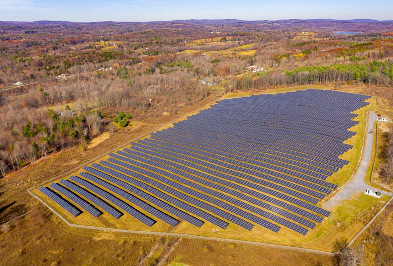 Nexamp safeguards financing for 380MW portfolio people solar and also power storage space assets