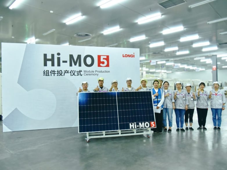 LONGi establishes market record of 24.53 GW of solar module deliveries in 2020