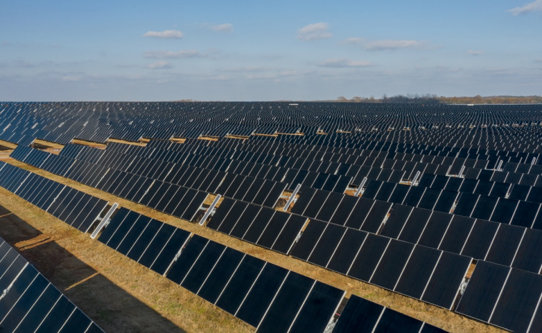 US utility-scale solar implementation leaps 38%.