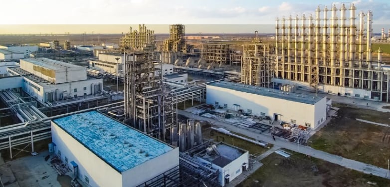Daqo starts pilot manufacturing at new polysilicon center, targets 105,000 MT of capacity by begin of next year
