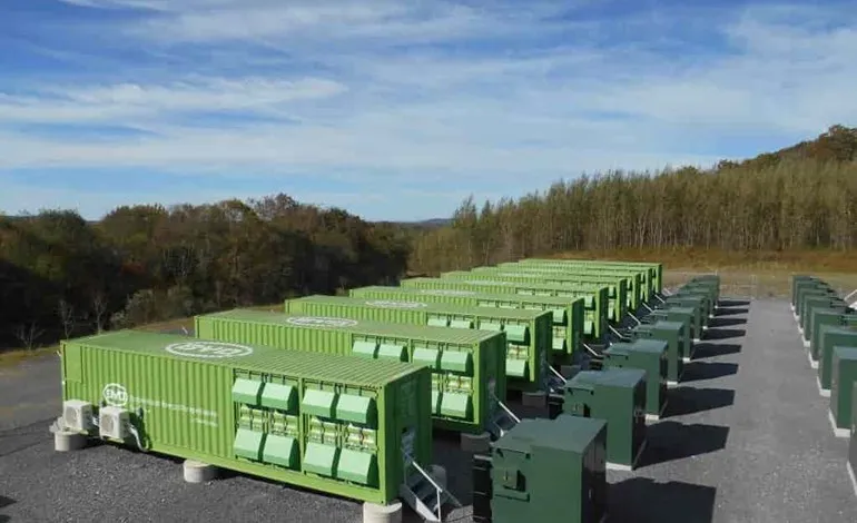 Israeli designer goes into UK energy storage space market