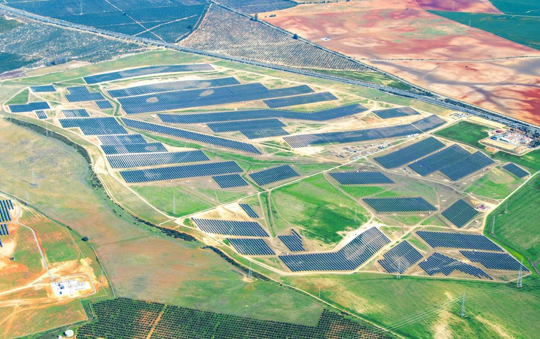 Quercus to market 700-MW-plus PV portfolio in Spain to BayWa r.e.