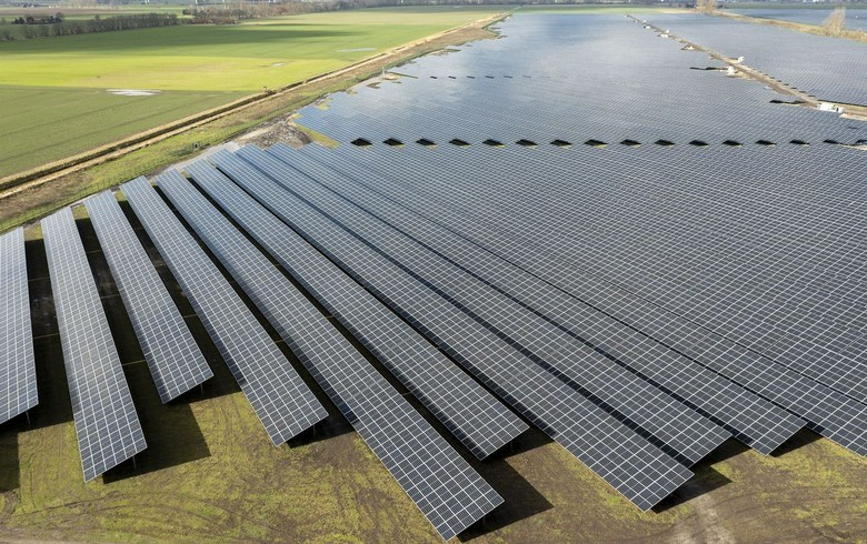 EnBW payments 300 MW solar duo in Germany