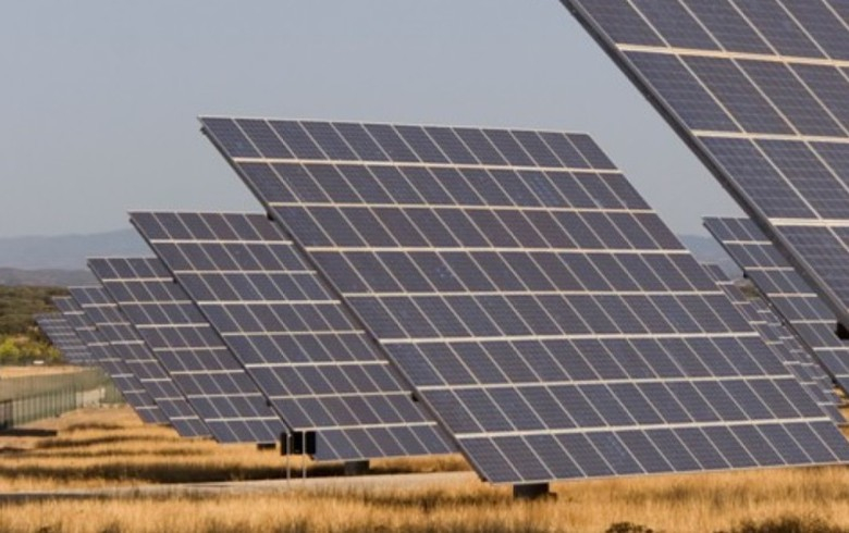 Greenvolt gets half of 243-MW solar portfolio in Portugal