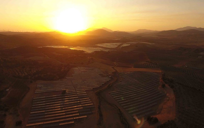 Solar PV capacity grows by 28.8% y/y in Spain in 2021