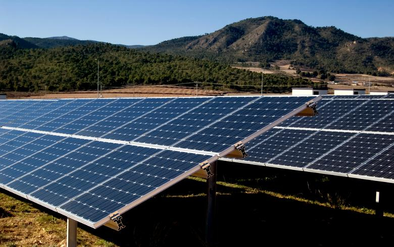 China Three Gorges gets hands on 619 MW of Spanish solar