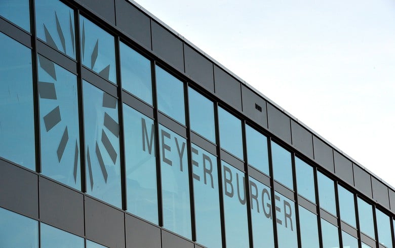 Meyer Burger cuts production targets for 2022, 2023