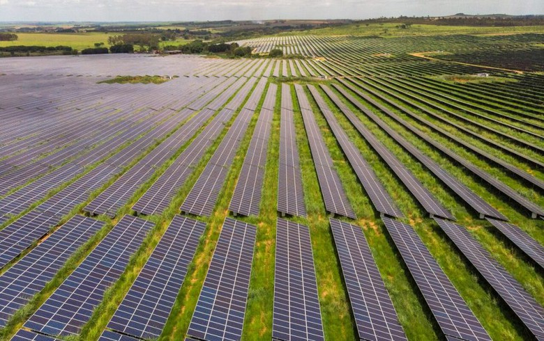 Brazil's Eneva gets loan for 870-MWp solar complex