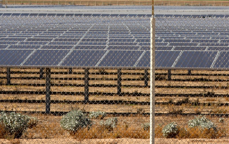 Sweden's Eolus marketing 750-MW solar-battery project in Arizona
