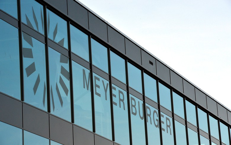 Meyer Burger sets terms for CHF 250m share issue