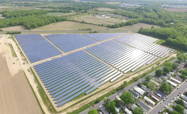 Altus to get 220MW of solar assets