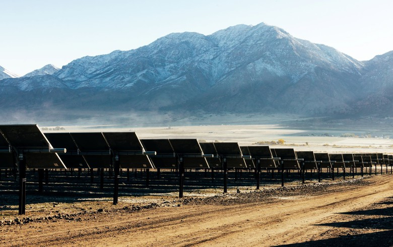 Hannon Armstrong to acquire 49% of AES 1.3-GW renewables portfolio