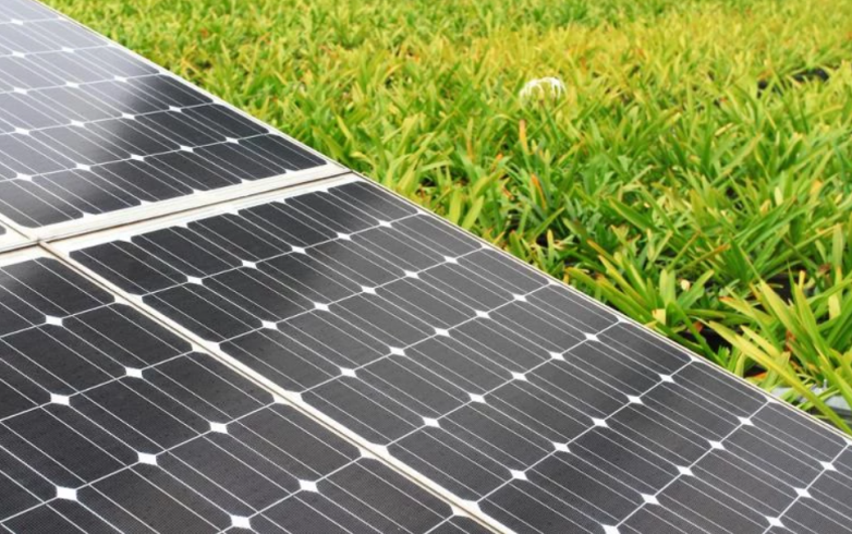Romania's Electrica buys 12-MWp shovel-ready solar project
