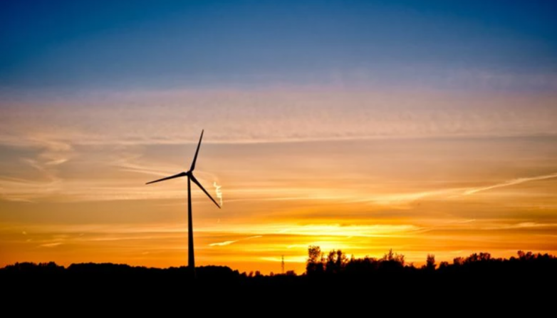 Portuguese financier strategies 10-MW wind, 10-MW solar farm in Serbia
