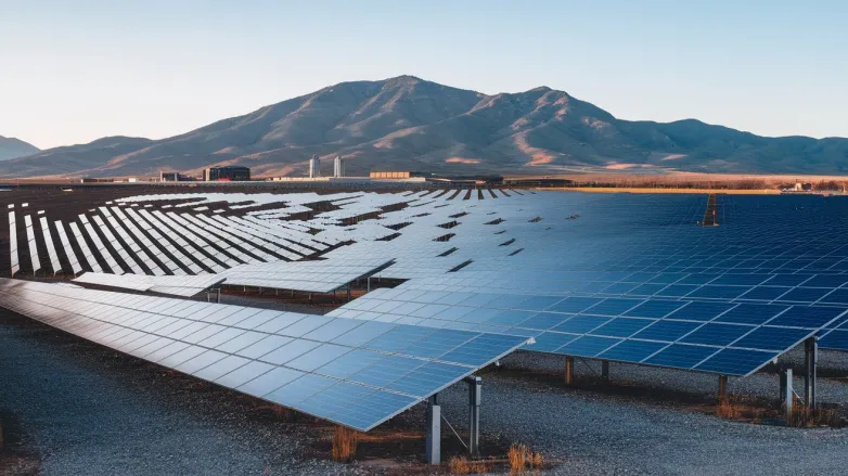 US Sets Record with 50 GW Solar Capacity in 2024