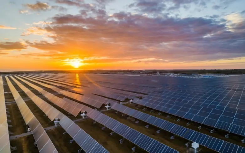 Claritas Sells 16.5-MW Greek Solar Project to Green Line