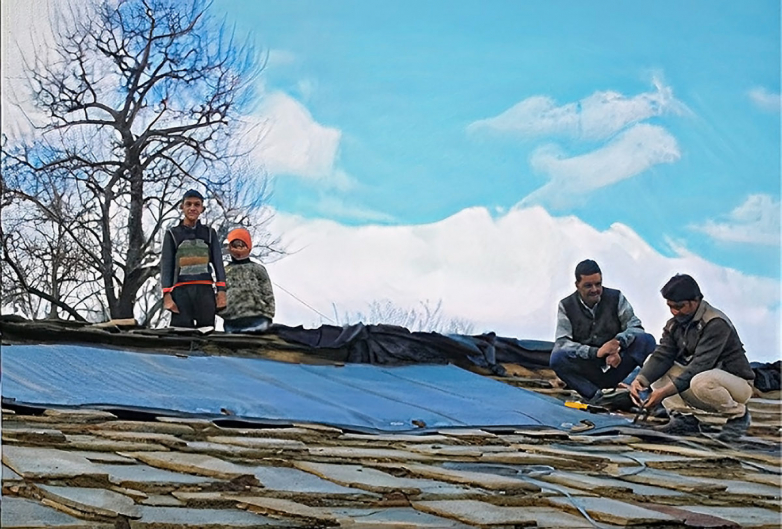 UK's Power Roll trials low-cost, flexible solar-and-storage system in Himalayan towns