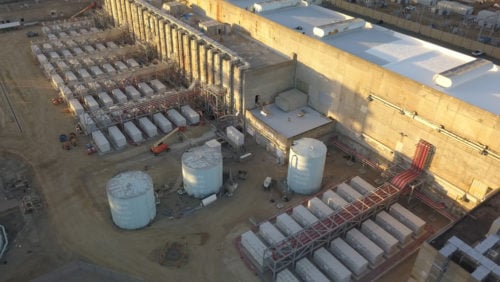 World's biggest lithium-based power storage space system keeping 1,200 MWh of power now on the internet in California