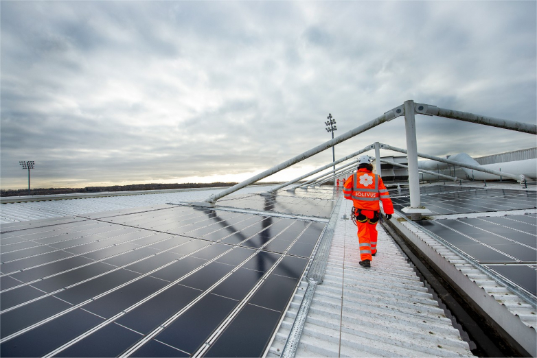 Solvius rolls out ultra-thin photovoltaic panels at Northampton Saints stadium