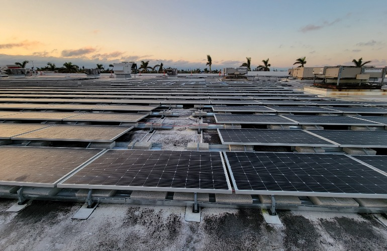 Decom Solar decommissions rooftop solar project influenced by Hurricane Ian