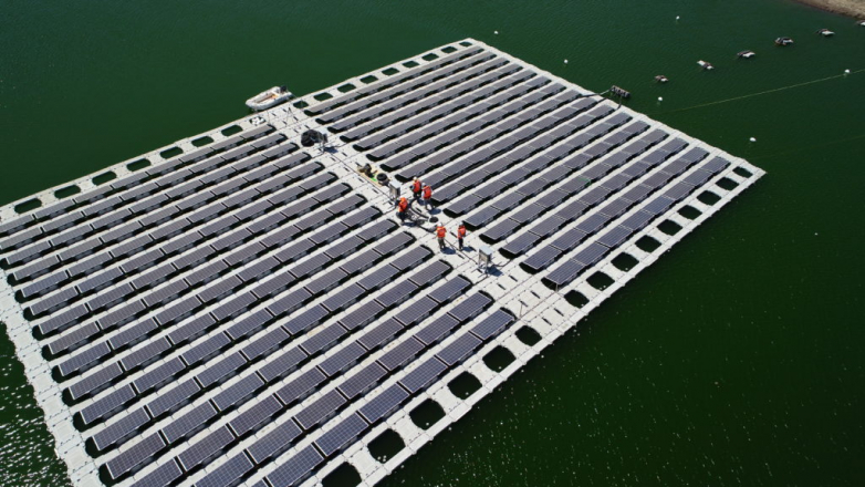 EU to help anchor lower price for floating solar power