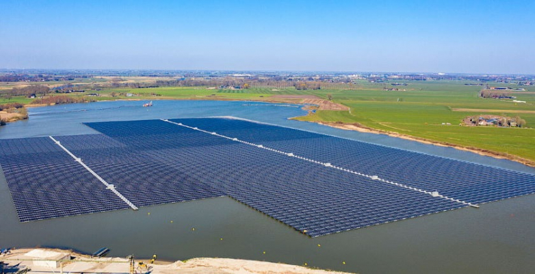 First floating solar power plant project started in Greece