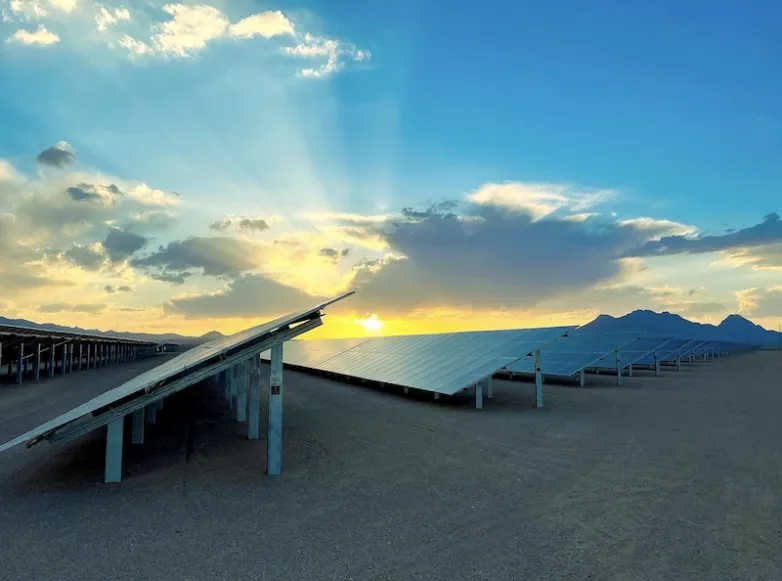 Batteries and Beyond: Revolutionizing Solar Panel Storage Technology