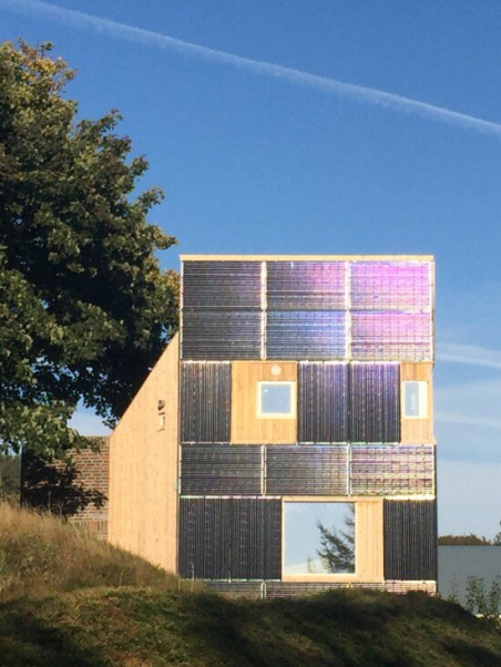 Great opportunities for solar cells as building materials