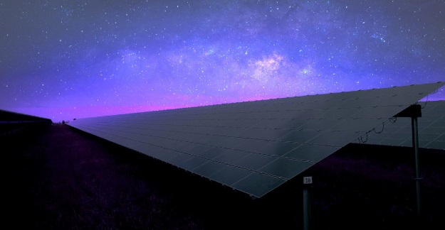 This solar panel- like device can generate electricity in the dark