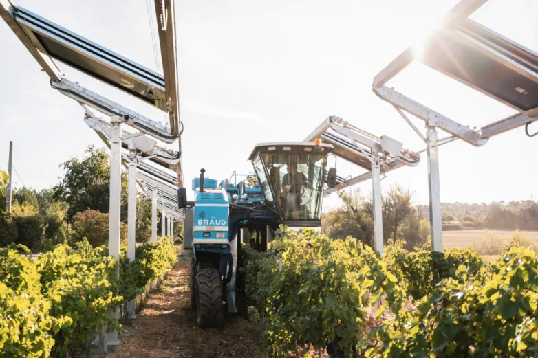 France’s Ombrea develops solar blinds with sliding PV panels