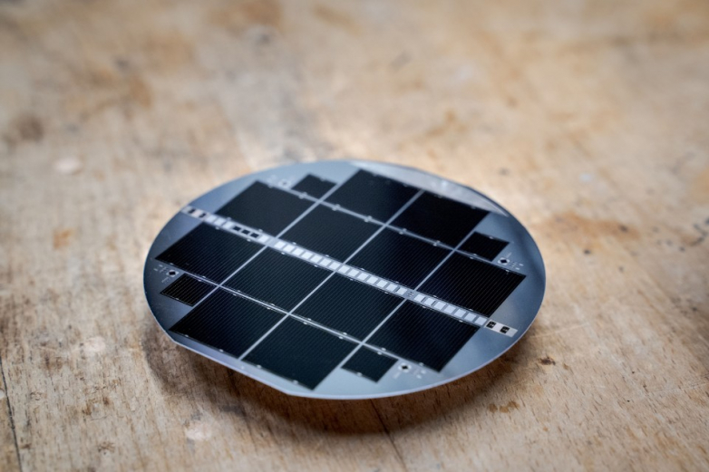 Fraunhofer ISE claims 25.9% efficiency for III-V tandem solar cell