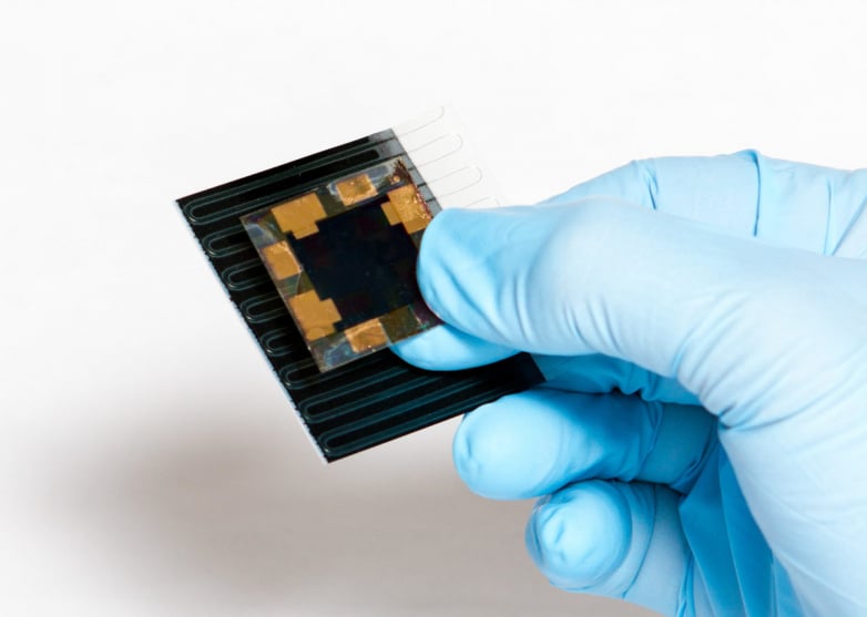 Renshine Solar introduces 29.0% performance for all-perovskite tandem solar cell