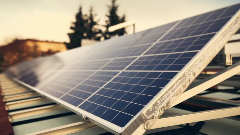 Fraunhofer ISE Unveils LED Method To Calibrate Tandem Solar Modules