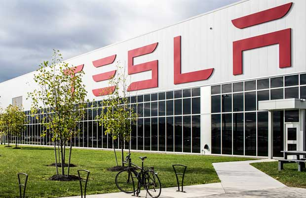 Panasonic, Tesla Ready To Scrap Collaboration for Solar Cell Manufacturing