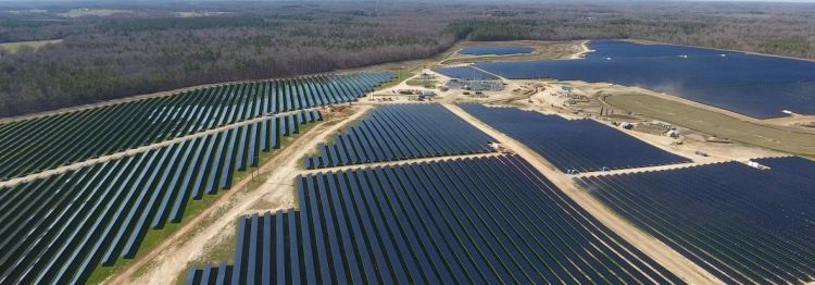 LONGi Solar secures major bifacial module order from Strata Solar