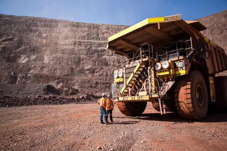 Sound economics spur Aussie mining giant on to solar and wind