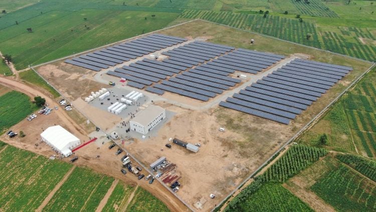 Nigeria powers up Africa’s ‘largest off-grid solar hybrid’